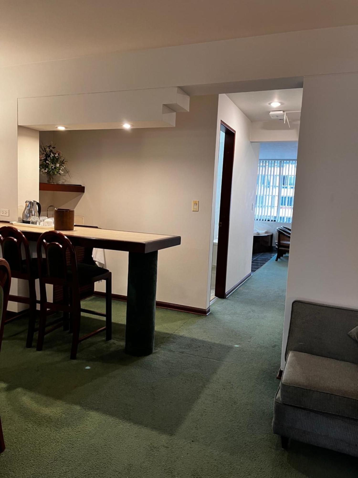 Hotel Boulevard Lima Luaran gambar