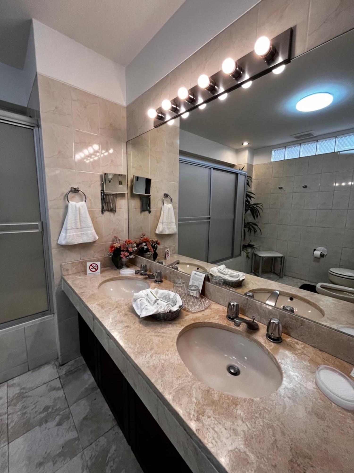 Hotel Boulevard Lima Luaran gambar