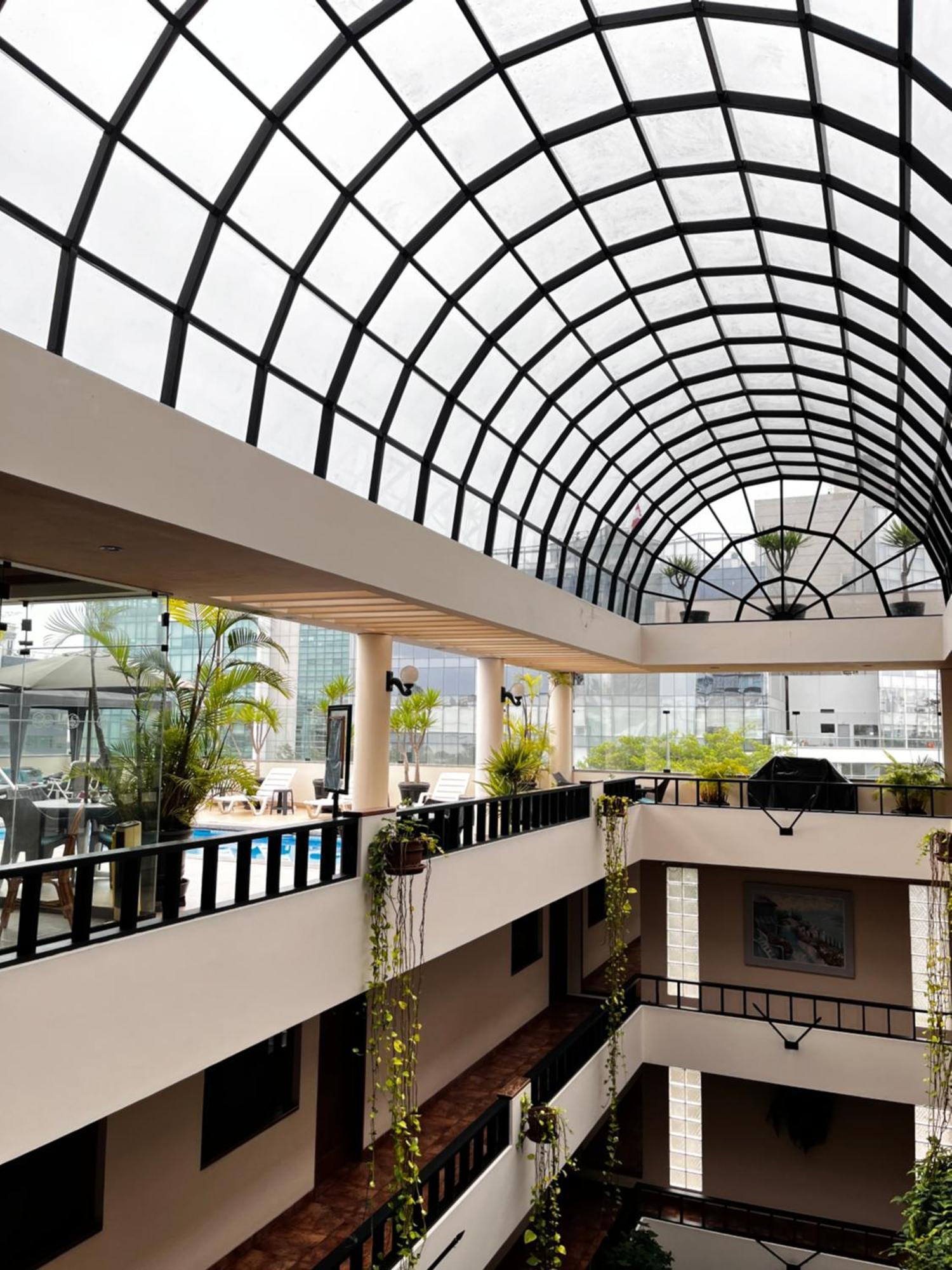 Hotel Boulevard Lima Luaran gambar