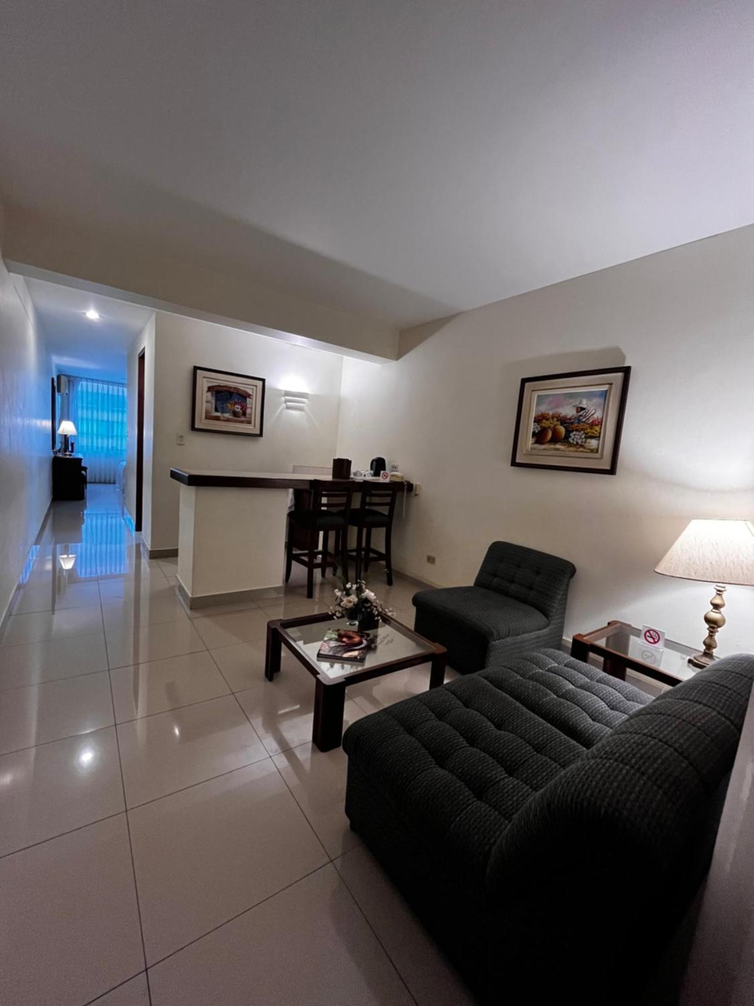 Hotel Boulevard Lima Luaran gambar