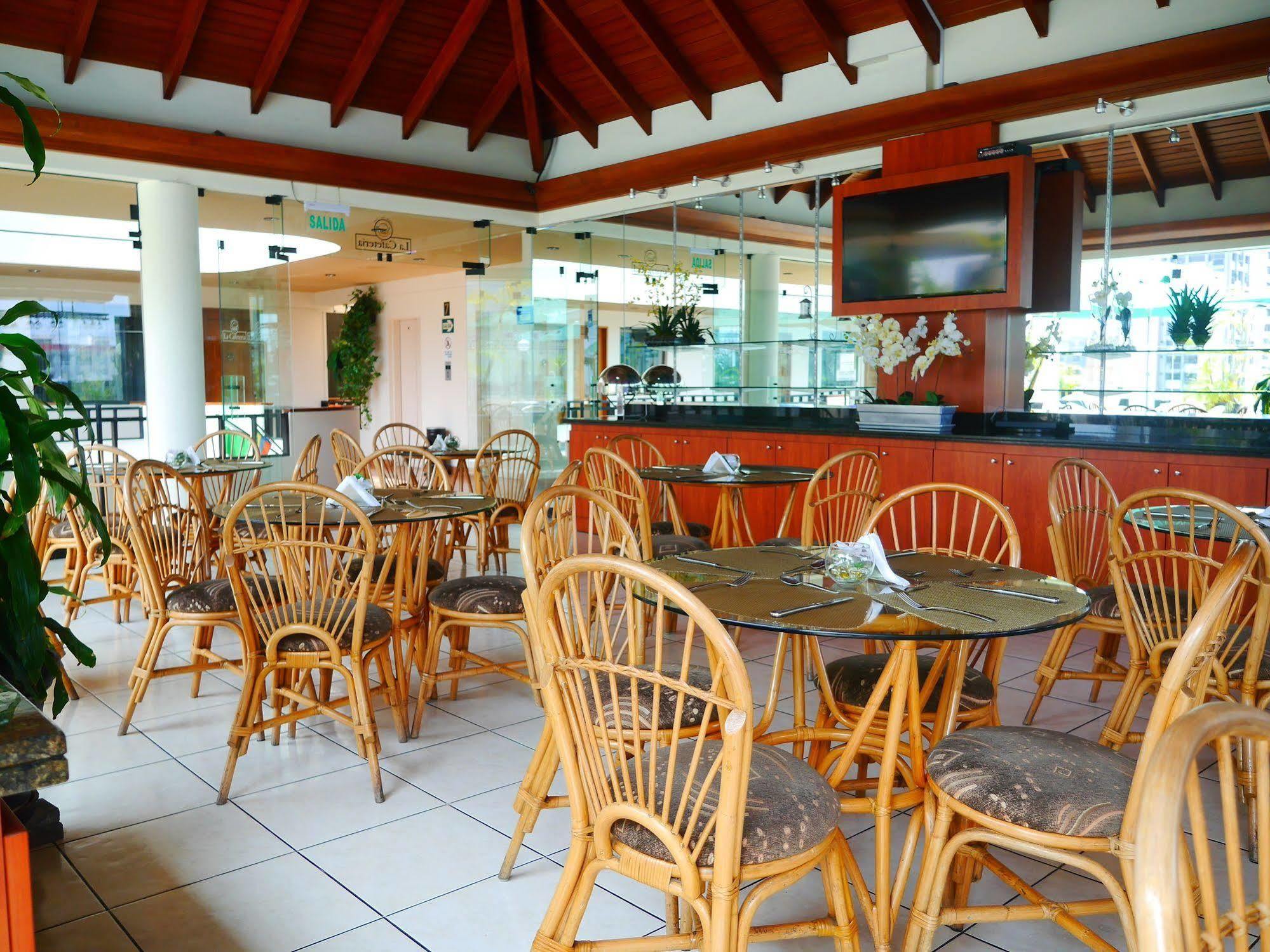 Hotel Boulevard Lima Luaran gambar